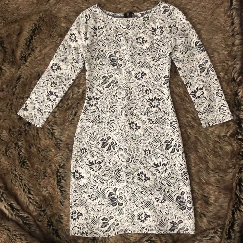Lace pattern dress